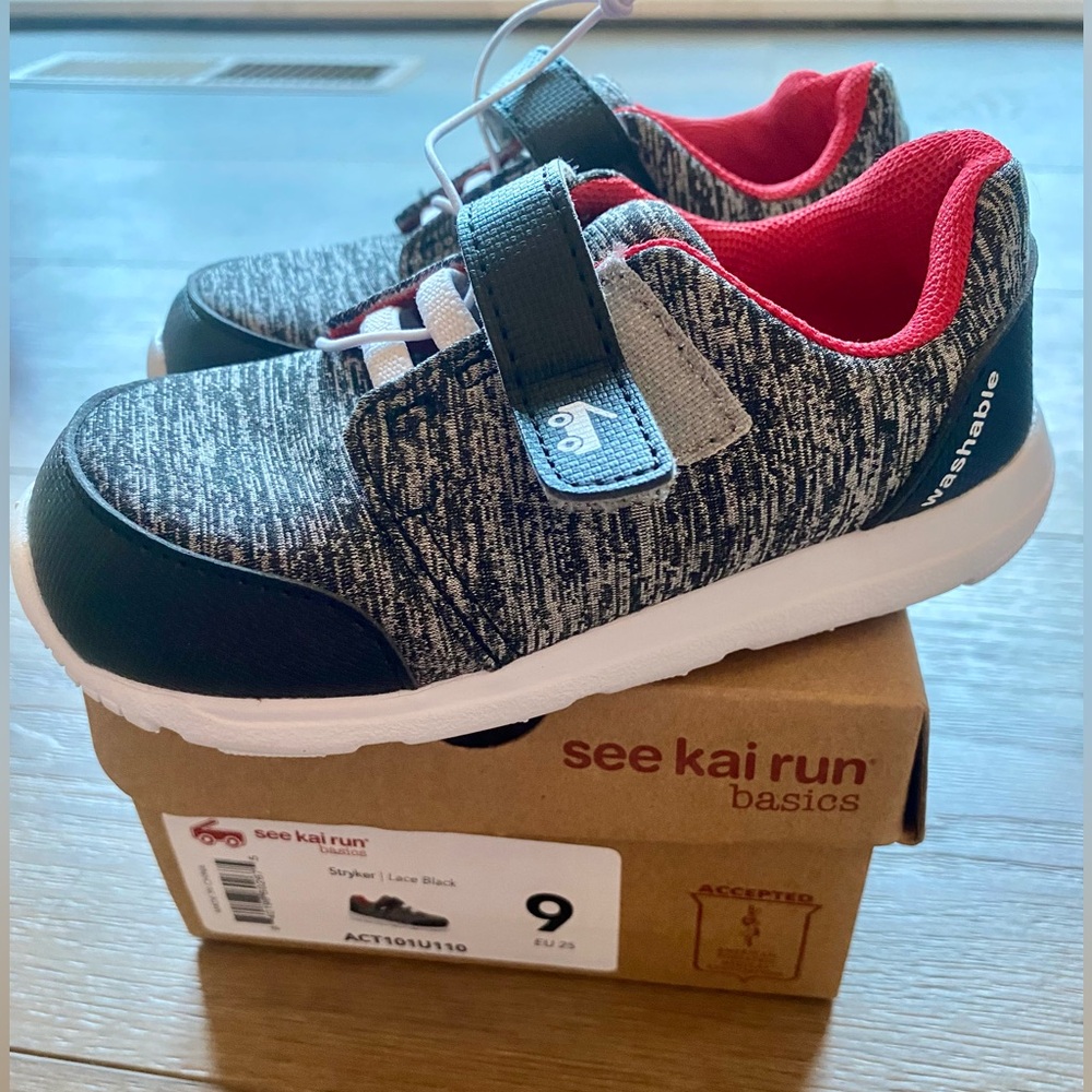 NIB See Kai Run Size 9